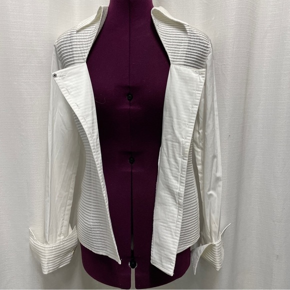 White stylish, unique button up coloured ribbed folds blouse, long sleeve - Picture 13 of 16